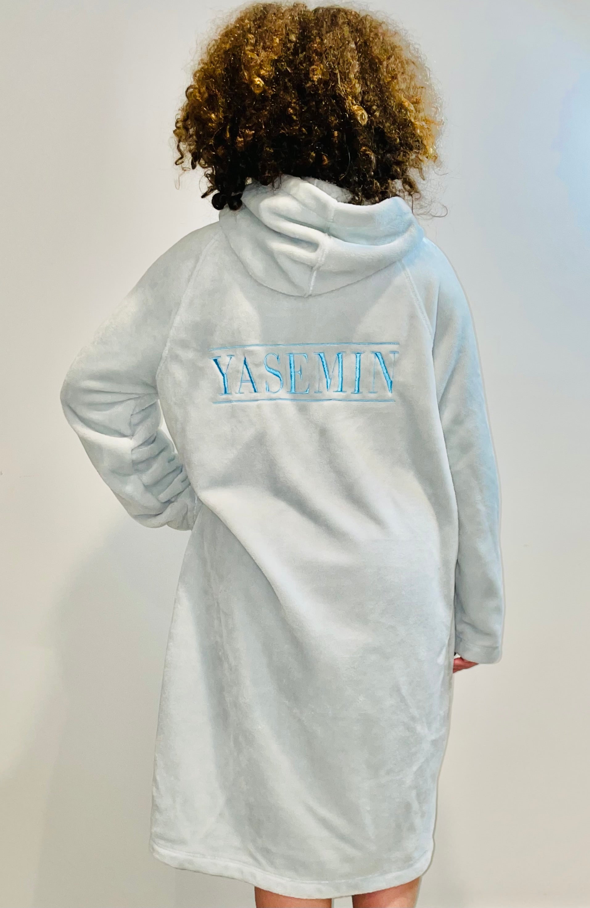 ultra soft, zip ftont, hooded dressing gowns