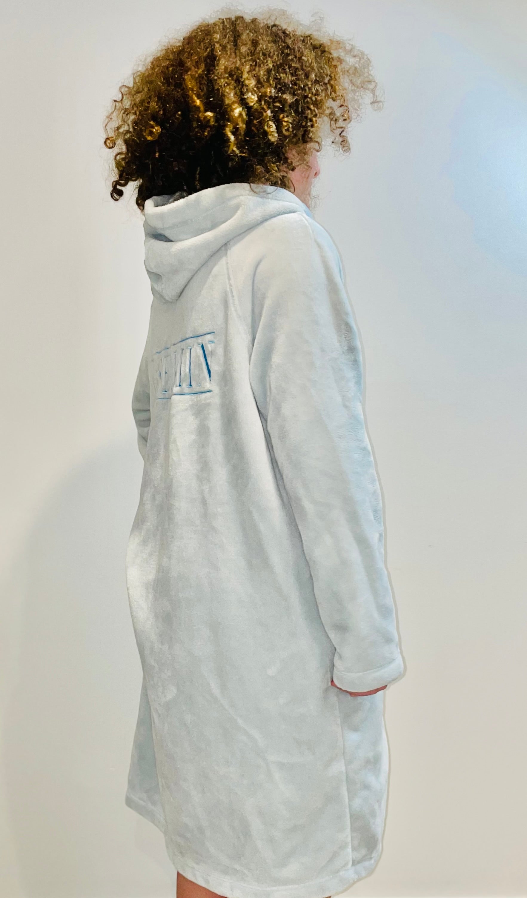 ultra soft, zip ftont, hooded dressing gowns
