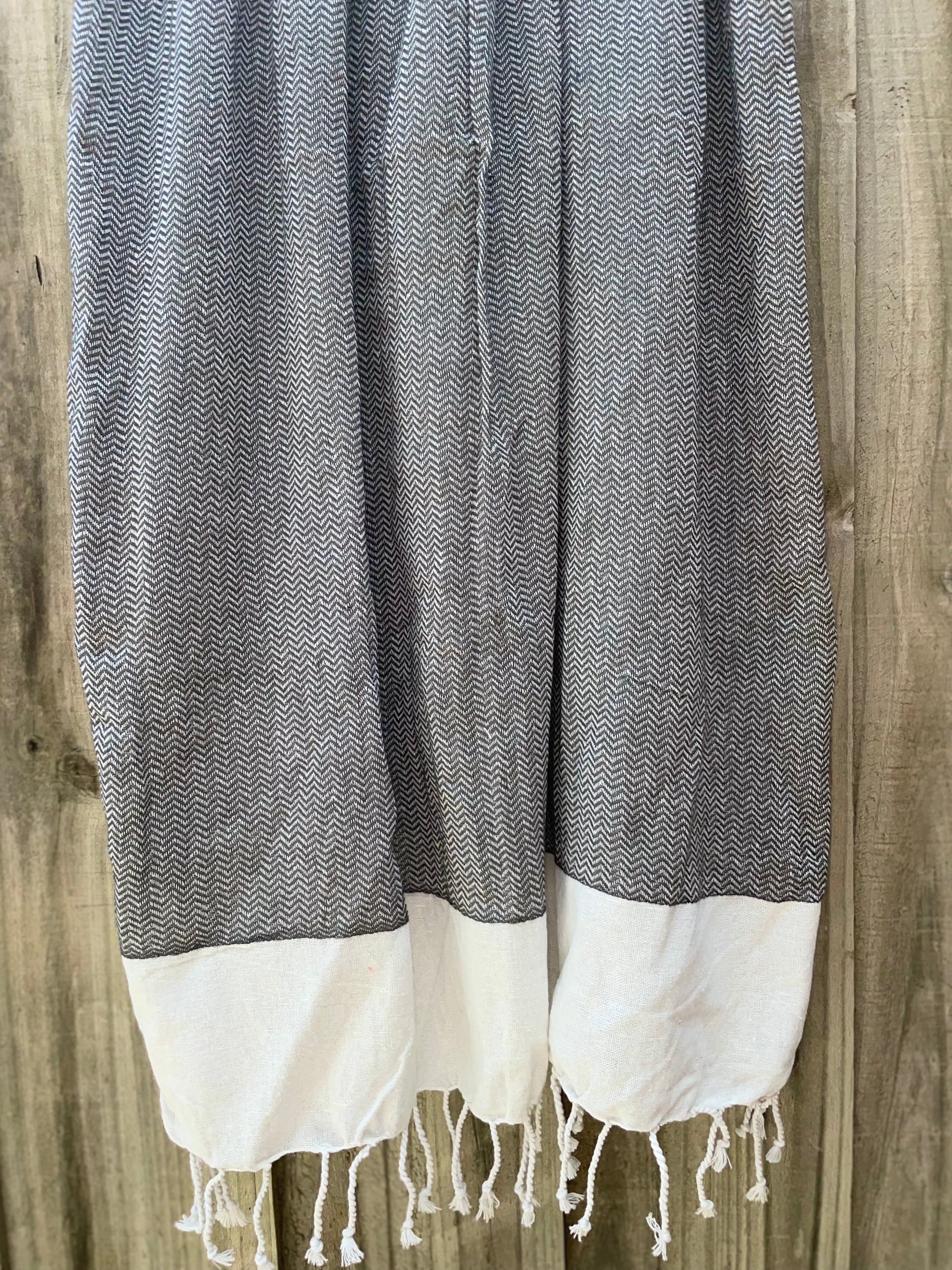 Zig Zag PESHTEMAL - Grey 168CM x 86CM- BEACH TOWELS