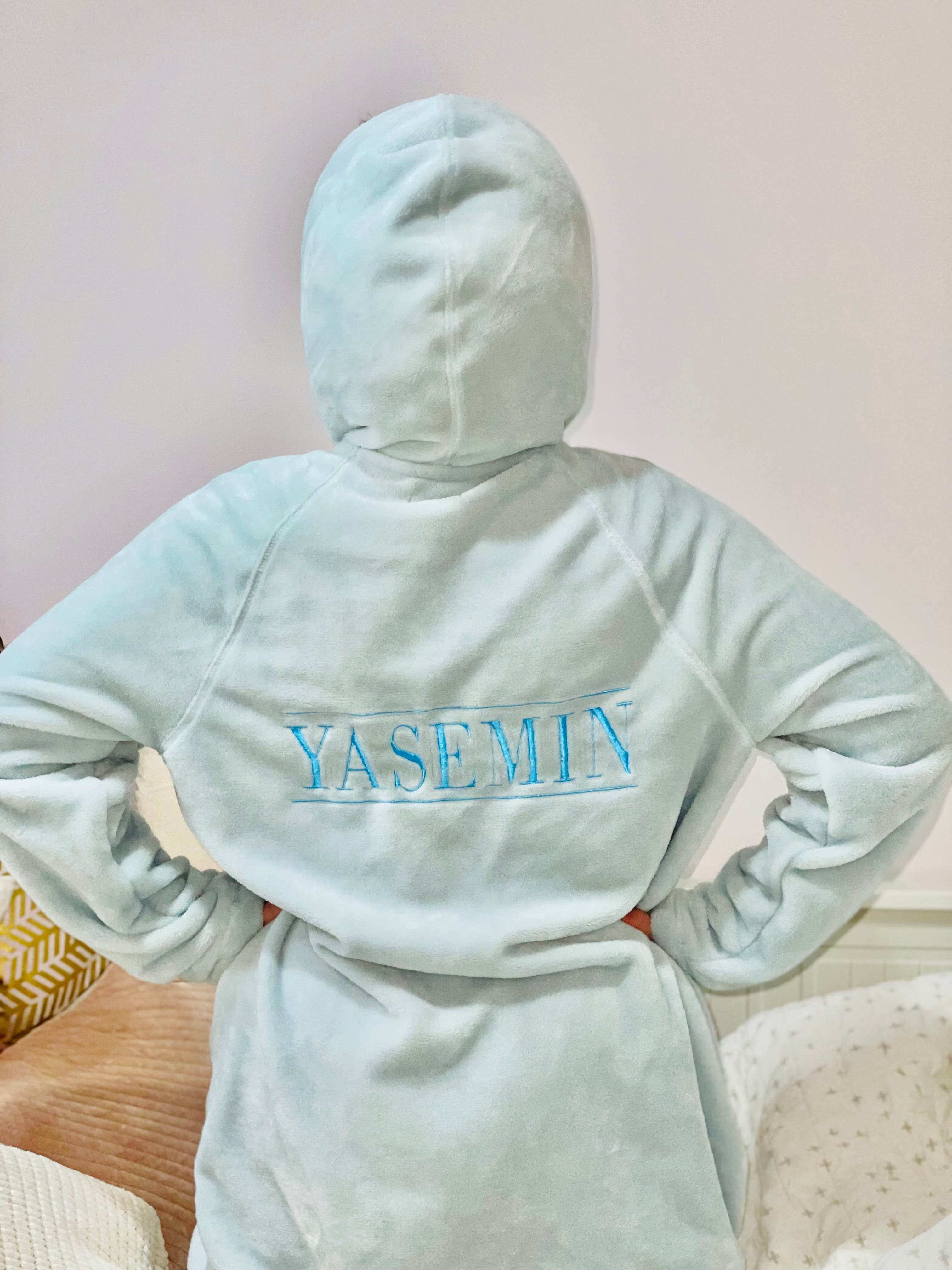 ultra soft, zip ftont, hooded dressing gowns