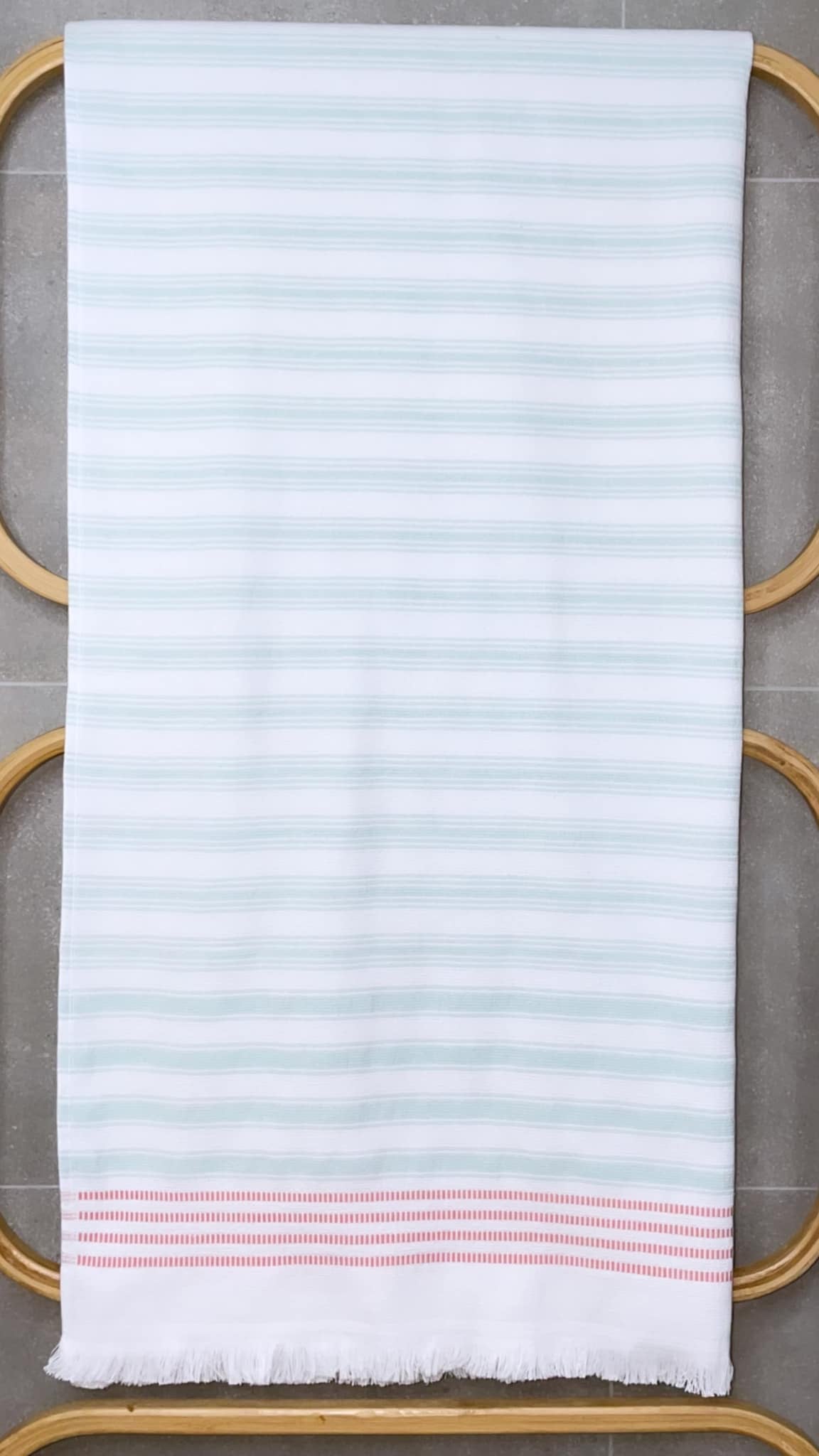 SIRINCE STRIPE 75 x 150CM - BEACH TOWELS